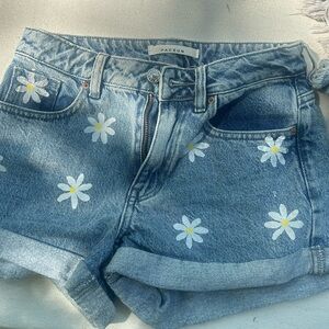 Pacsun daisy mom Jean shorts